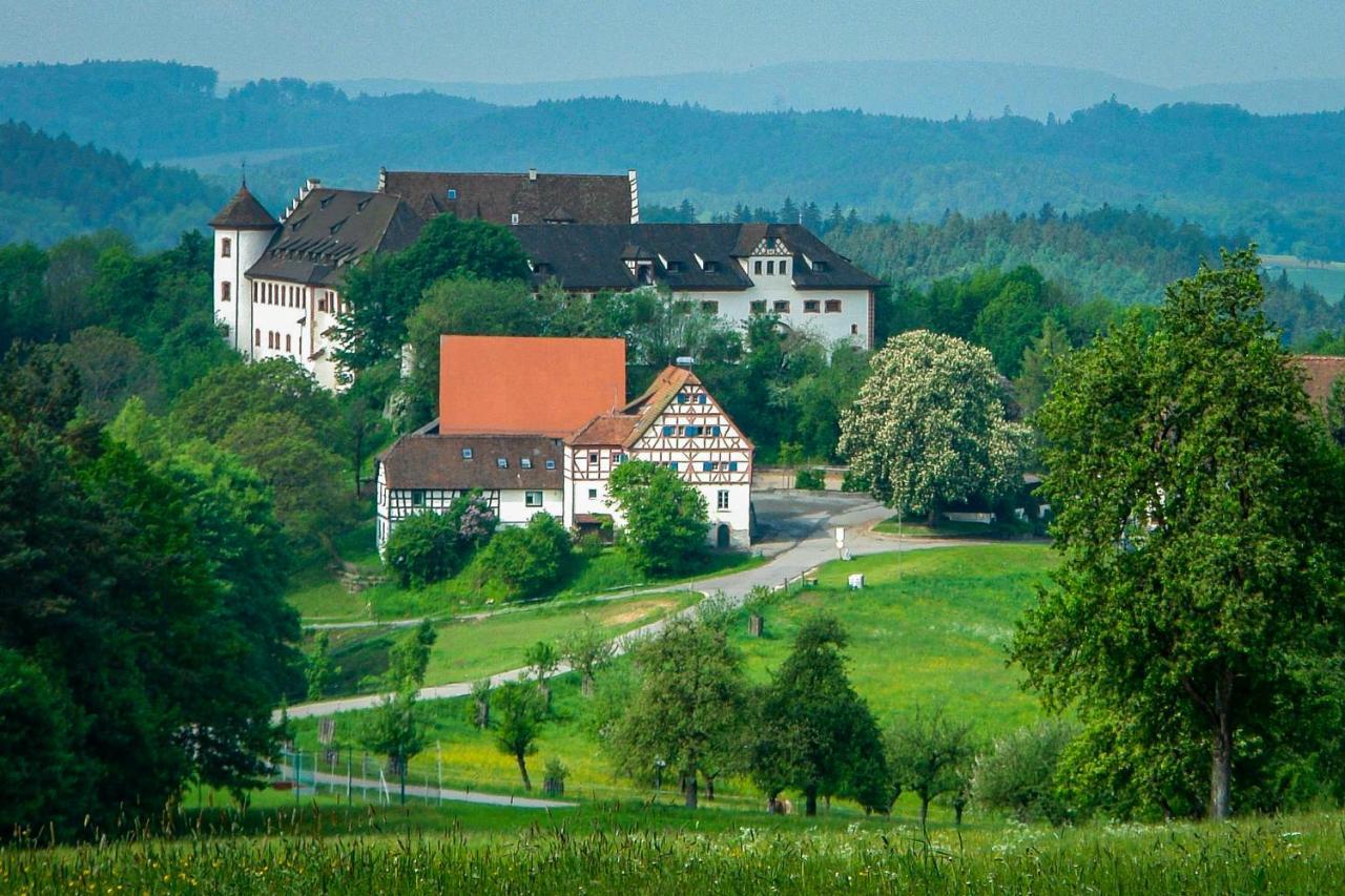 Hotel & Tagungszentrum Schloss Hohenfels Hohenfels  エクステリア 写真