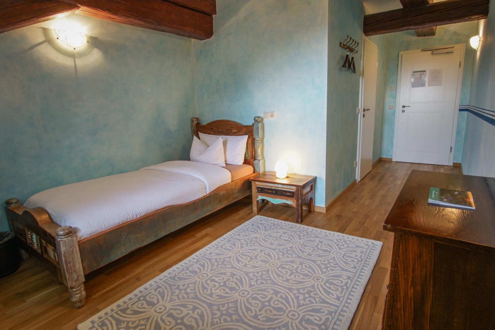 Hotel & Tagungszentrum Schloss Hohenfels Hohenfels  エクステリア 写真